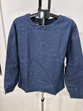 Women's lightweight denim blouse. New without tags. Size S